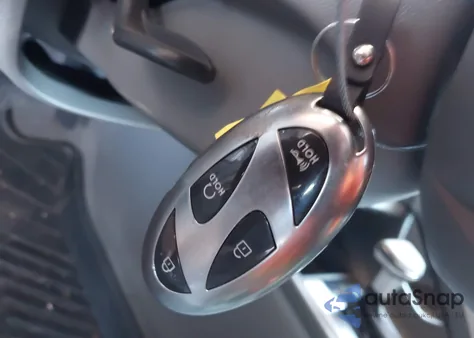 2024 Hyundai Elantra Sel из США, поврежденный, VIN KMHLM4DG8RU736802